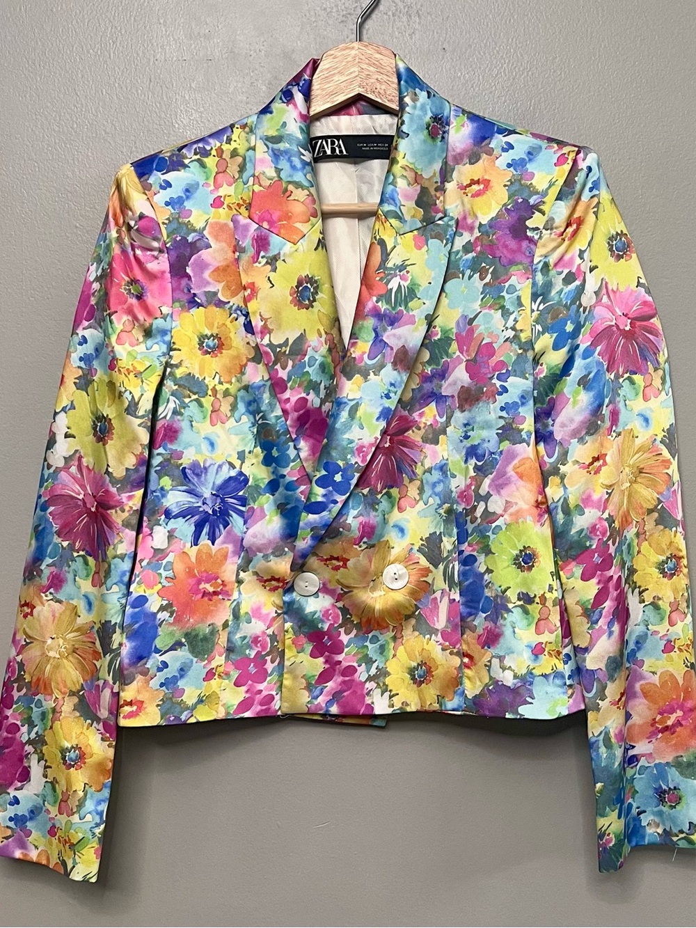 ZARA Floral Satin Cropped Double Breasted Jacket Multicolor Medium Coquette